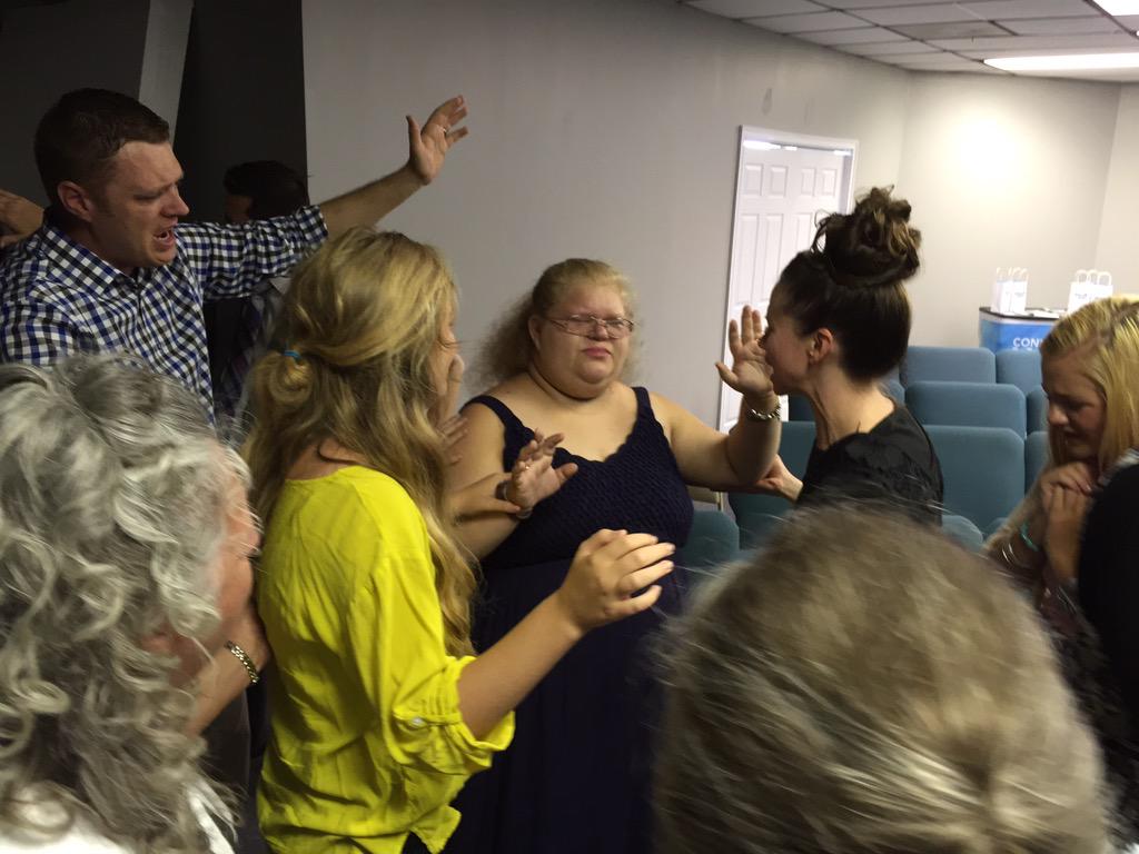 rlvanderford's tweet photo. Love what's happening at @hopechapelupc !!! #launchhope http://t.co/HLQ03zI1uY