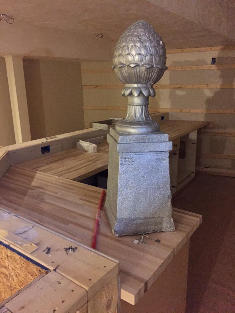 chrisarnaudo's tweet photo. The first year without the Vulcan Cup Playoffs is a weird one. #BarConstruction #StHanksBar http://t.co/QiLx9dJ7AJ