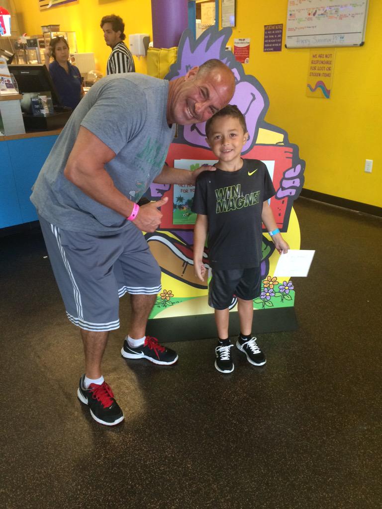 sidrosenberg's tweet photo. Me and Gabe at Josiah's birthday party today. Boys day out! πππͺ#sidvision http://t.co/XVXxstV98K