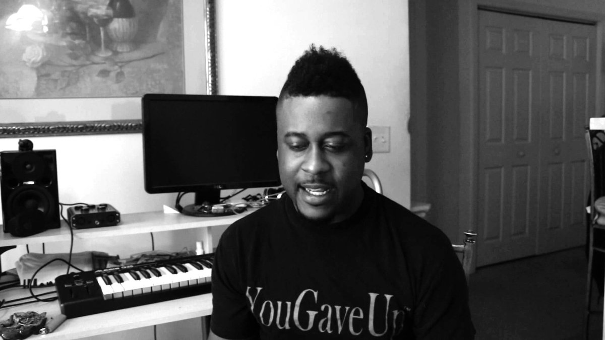 DameDizzle's tweet photo. CHECKOUT #DreamTechnicians' Exclusive Interview with Producer @TheDJMoneyGreen .http://t.co/aq6KOA6OMl http://t.co/Ljcj21TZju