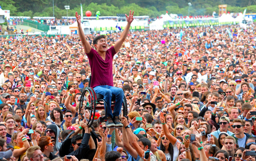 Мы такого количества людей в. Массовое скопление людей. Население фон. Мы такого количества людей в. Толпа народа.