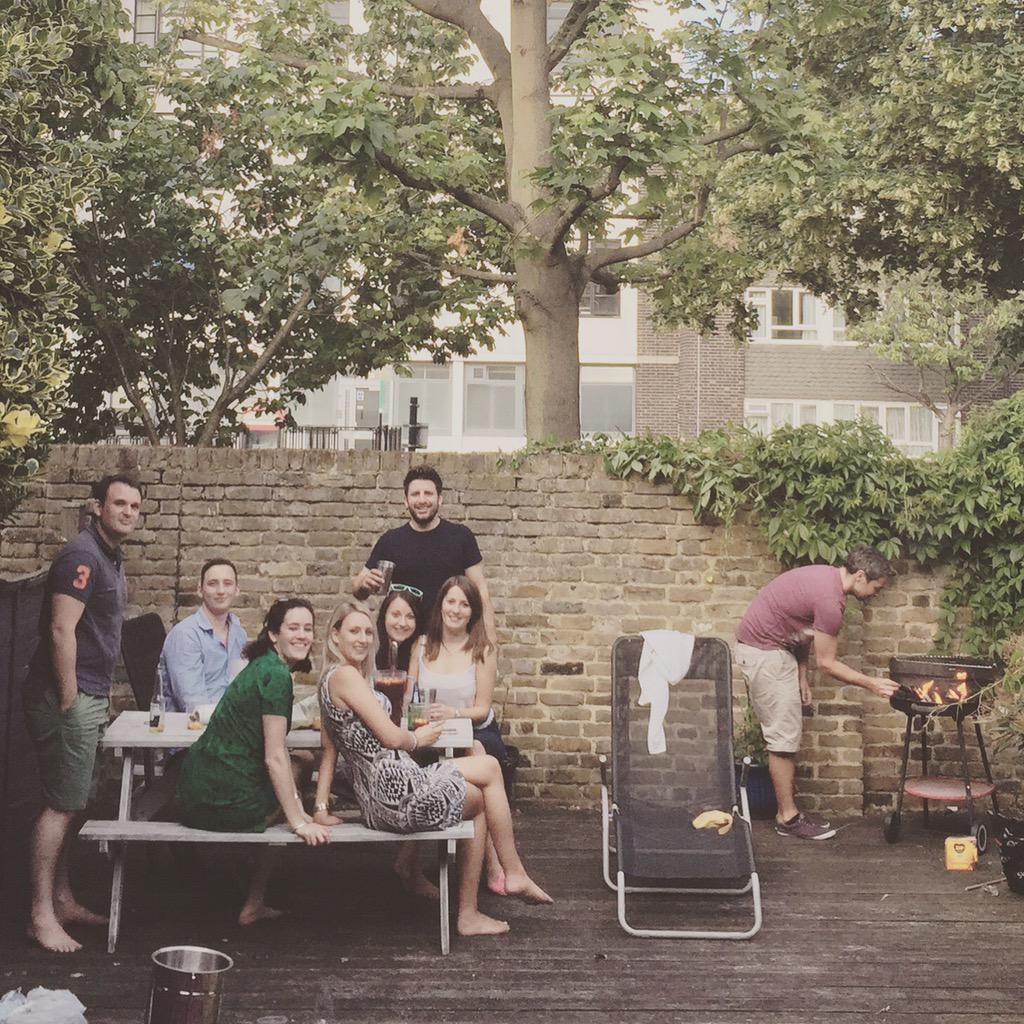 Kate_M1987's tweet photo. Fab weekend in London celebrating @Ferniimcd birthday #bbq #london http://t.co/2ZSwebtE24