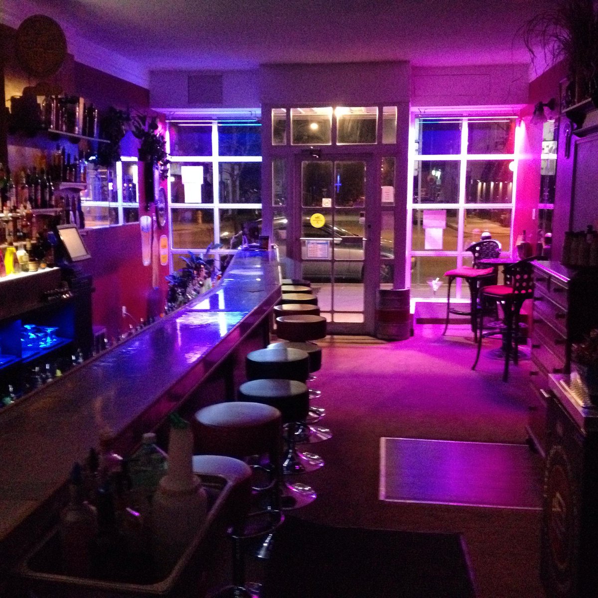 BartendSociety's tweet image. Evening #Bartendingclasses #LearntoMix #Canadaday Special $$$