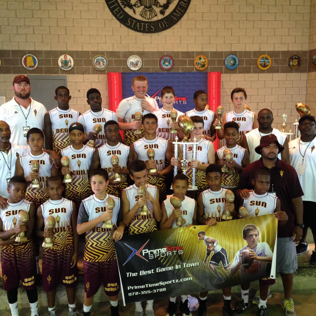 HaydenConner's tweet photo. BACK 2 BACK TX 7on7 State Champs!!  Great job Devils!  #katysundevils #statechamps #7on7 http://t.co/QFf22lR8Ed