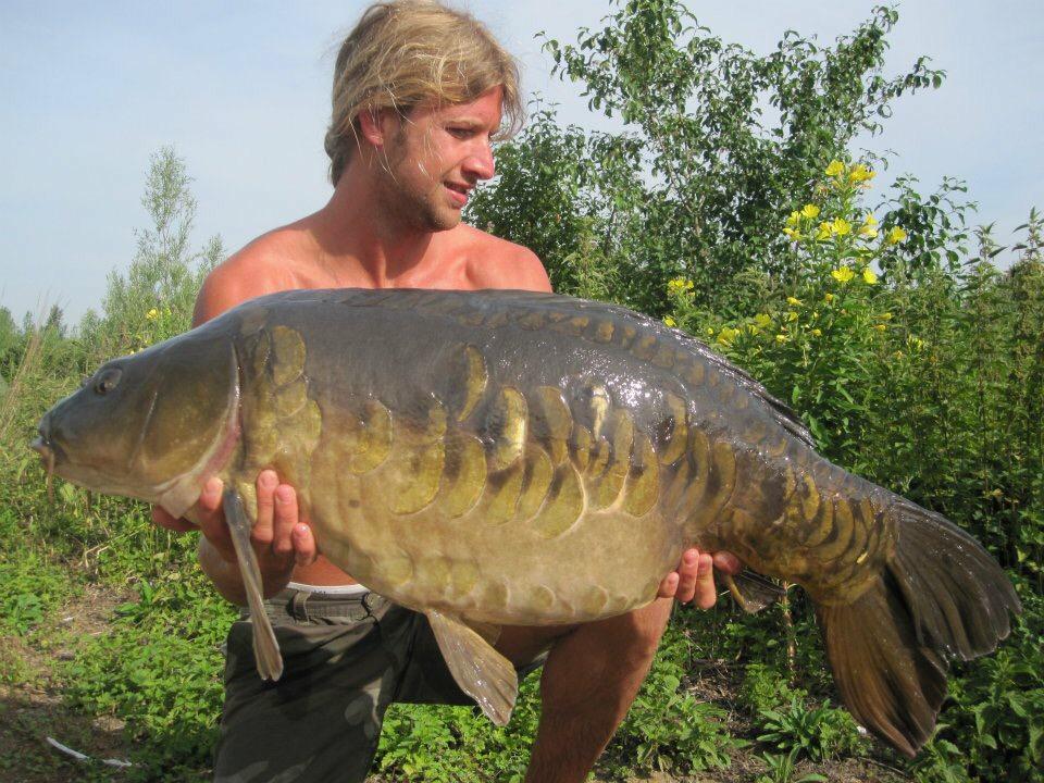 ManHuntsFish's tweet image. #eatsleepfishrepeat