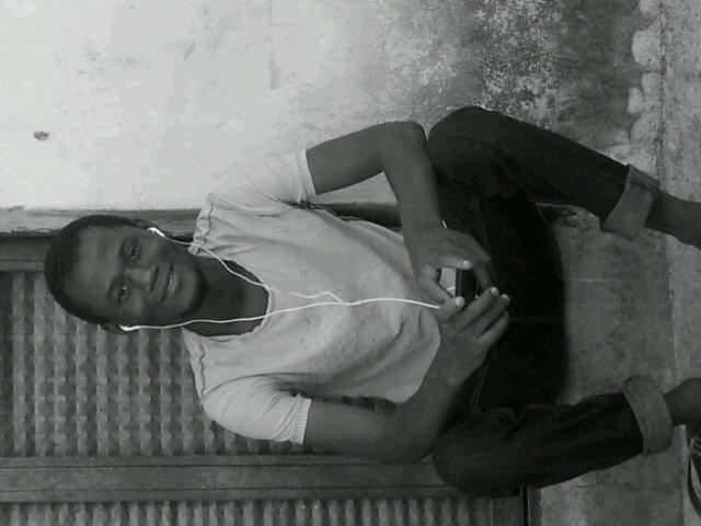 Bagudu75's tweet photo. Hope less http://t.co/T54mx3ppen