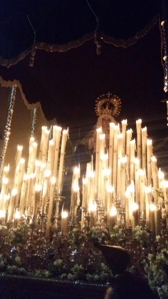 CurroRuizCalero's tweet photo. Os guste o no la Semana Santa es también La Línea y es una tradición de nuestro pueblo !!! #lalineahadichobasta 😉 http://t.co/Z5OcgSKmO3
