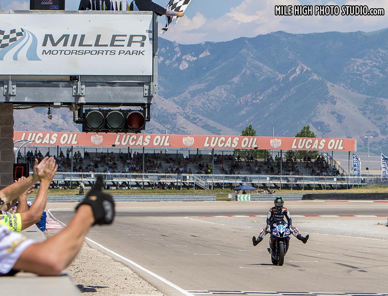 MileHighPhoto's tweet photo. @JDBeach95 dominated on Sunday winning the @MotoAmerica1 Supersport race @UtahMMP http://t.co/xib9Nhol7s