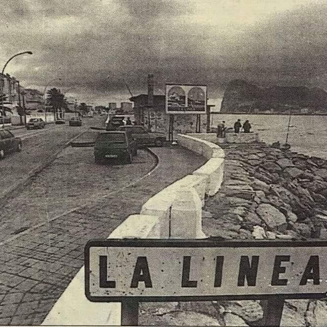 carfamor's tweet photo. #lalineahadichobasta porque  La Línea se merece respeto!! http://t.co/ebLoZcS3WR