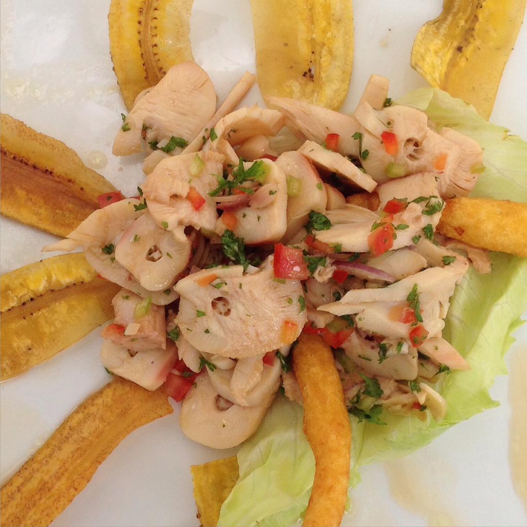 Strengthsazon's tweet photo. Pulpo a la vinagreta/ octopus vinaigrette #afuegoalto #aprobard #triprd #rutacriolla #rutagourmetDO #rutagourmetigrd http://t.co/zgn1BUNdfQ