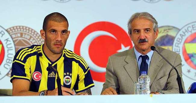 Fenerbahçe Transferde Şov Yapmaya Devam Ediyor dlvr.it/BM7qbH