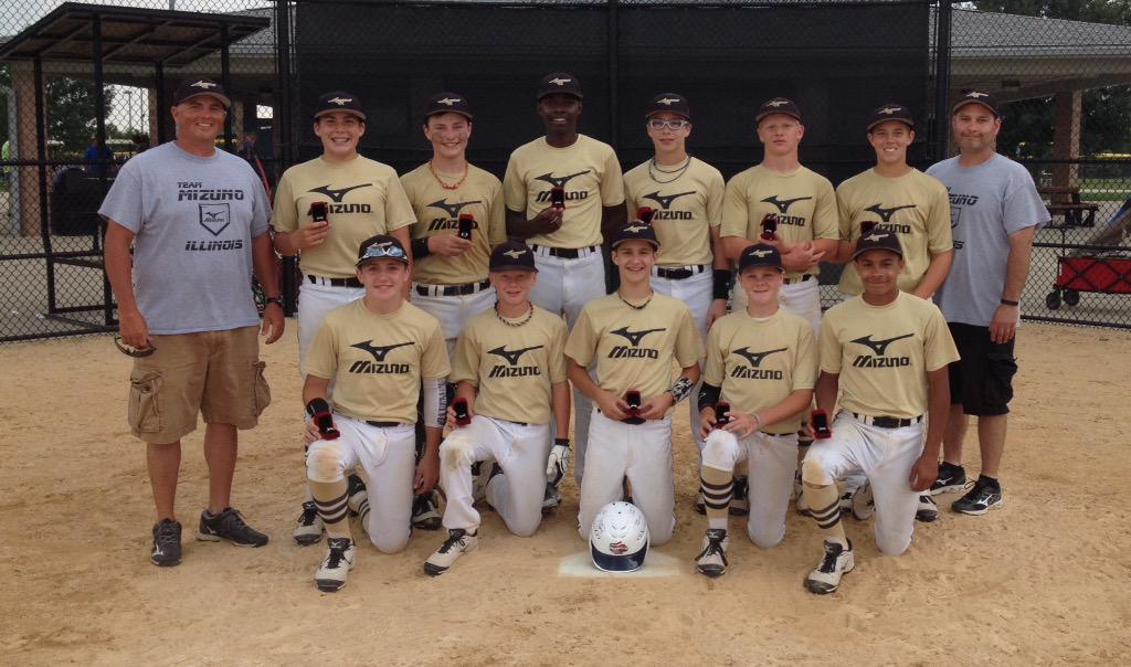 TeamMizunoIL's tweet photo. @GameDayUSA1 Illinois STATE Champions. Outscored our opponents 40-5   Great weekend boys!! http://t.co/RgM7kBXE1a