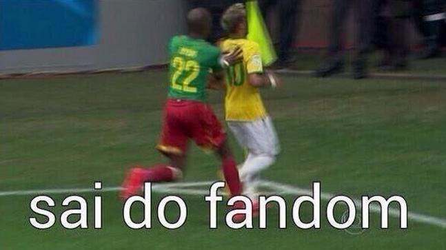deirozito's tweet photo. Sobre quem não ta votando nem por RT #HollywoodChoice One Direction http://t.co/DVohvkg6XM