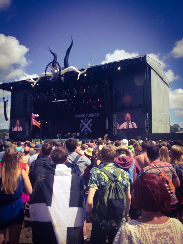 Mrs_C26's tweet photo. One of the highlights of glasto @frankturner.....see you at Ally Pally! http://t.co/ymyID6lFOn