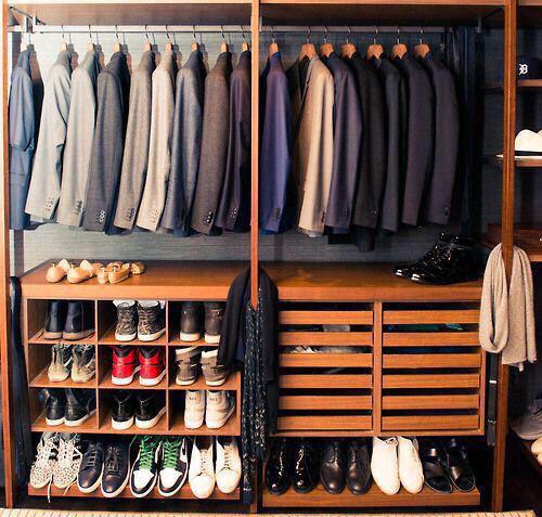 therealOCagent's tweet photo. Closet goals 🚀👍 http://t.co/7HhVKs42l3