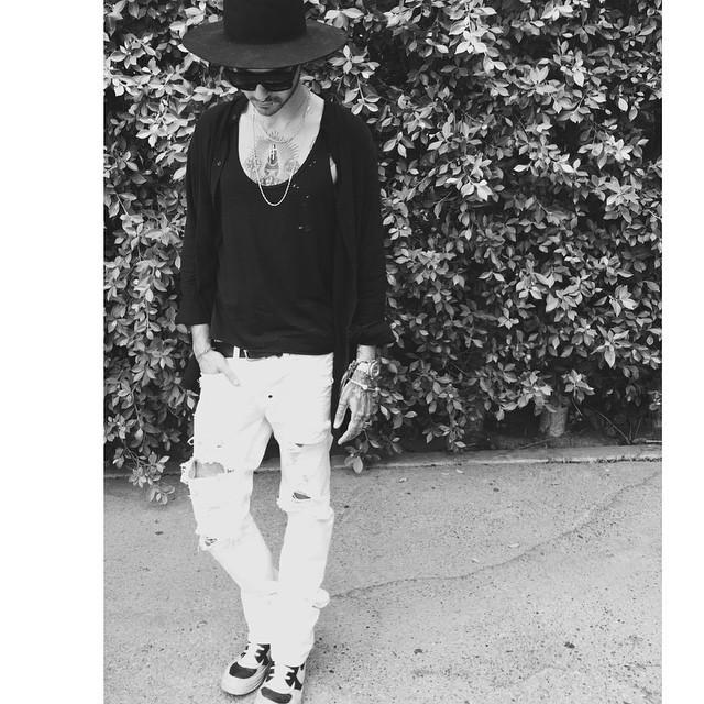 tokiohotel's tweet photo. Rick and Dior on my last #dessertday http://t.co/s90OmdV0Es http://t.co/0fIWSZbqJf