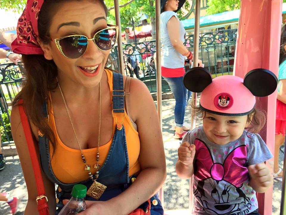 Baby niece #lalife #disneyland #family #filmmaker #SundayFunday #HollywoodChoice #Humans