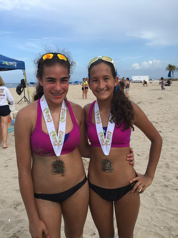 impevivi's tweet photo. Florida Beach Volleyball Tournament - Silver Medal!! http://t.co/zcfyGvwLQ6