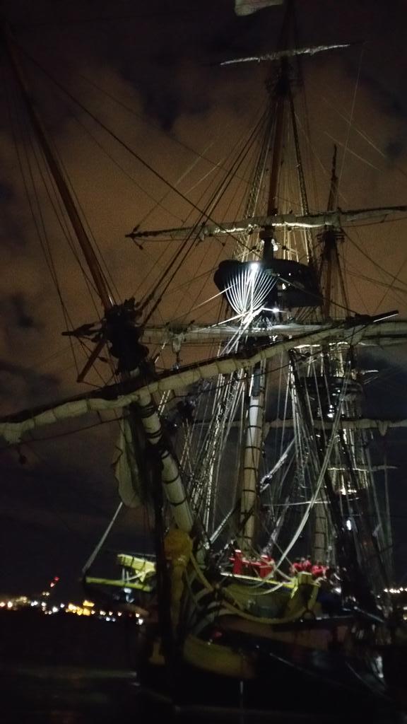 MissRobinSays's tweet photo. Due to high tide the French @TallShipsPC #LeHermione will have to spend 1 more night here. http://t.co/91kYtW3Hum