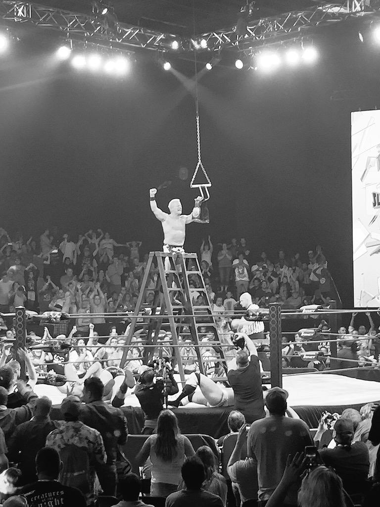 CIotCLlWoAAVD3Q.jpg:large