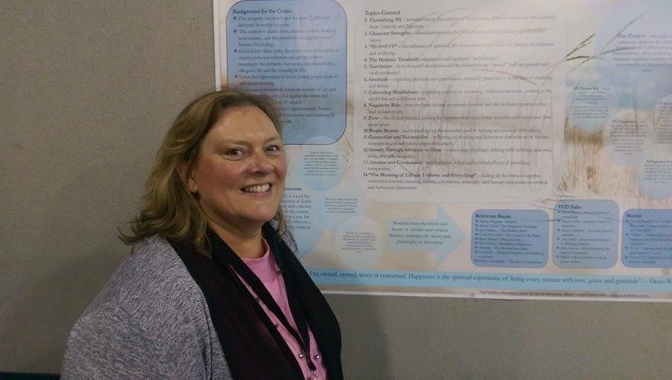 LeonieAbbott's tweet photo. MAPPster Eloise Hicks presents her Flourish course #WCPP2015 @UOMpospsych @unimelb @EduMelb http://t.co/4C9ixShx42