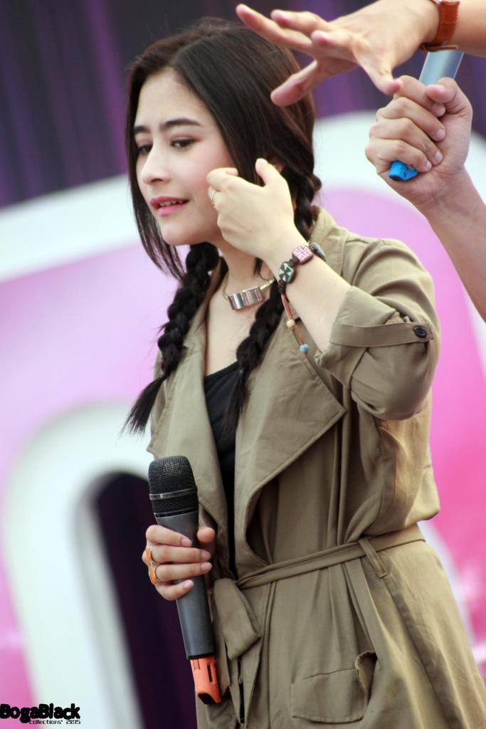 PRILLVERSSSSS_'s tweet photo. "@Prillverssss_: Omg cantiknya ii<3 Foto by @BogaBlack :D http://t.co/vJKSasFL0Z"