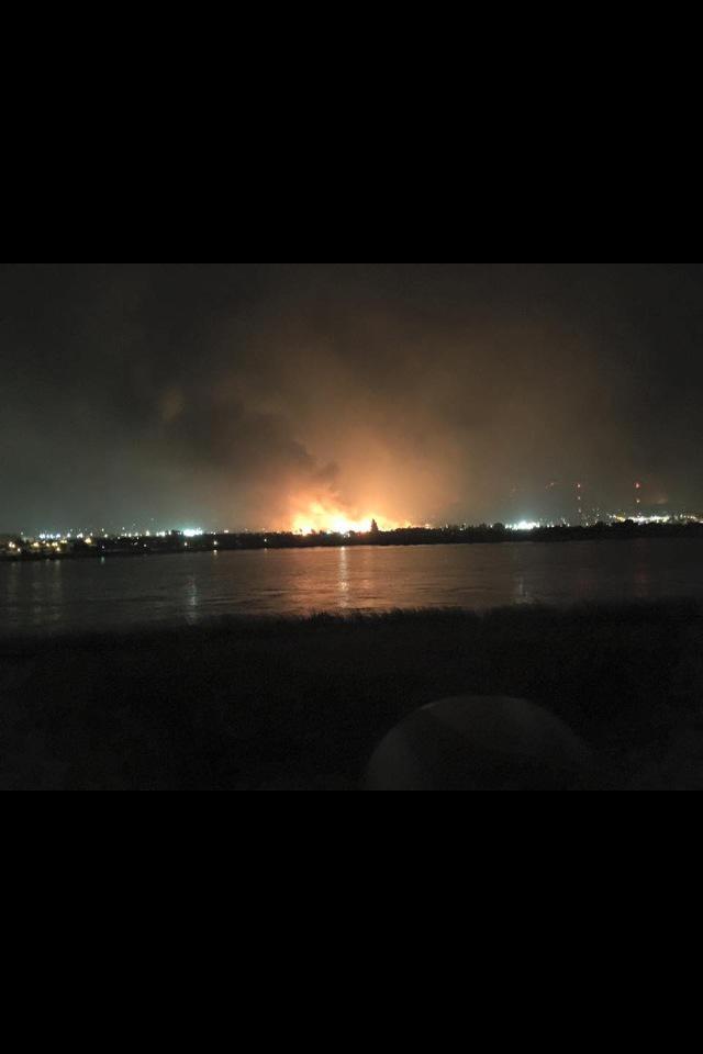 alyssaberlanga's tweet photo. Please pray for Wenatchee I can't believe my home is burning down #prayforwenatchee #wenatcheestrong http://t.co/zR0vUylf6A