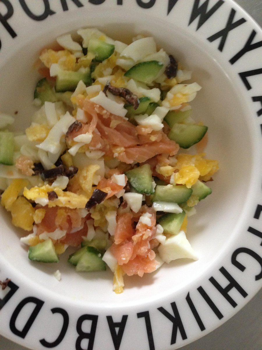 CanFoodBooks tweet picture
