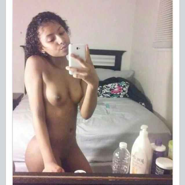 dezzyhoe's tweet image. Im so butter 😍