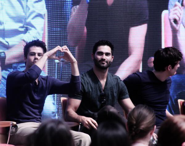 FDdotorg's tweet photo. #SterekFest is Officially Over. TYSM to everyone who supported us, hosted an hour & the artists! WE Love YOU!!! <3 http://t.co/Fski3DTITn