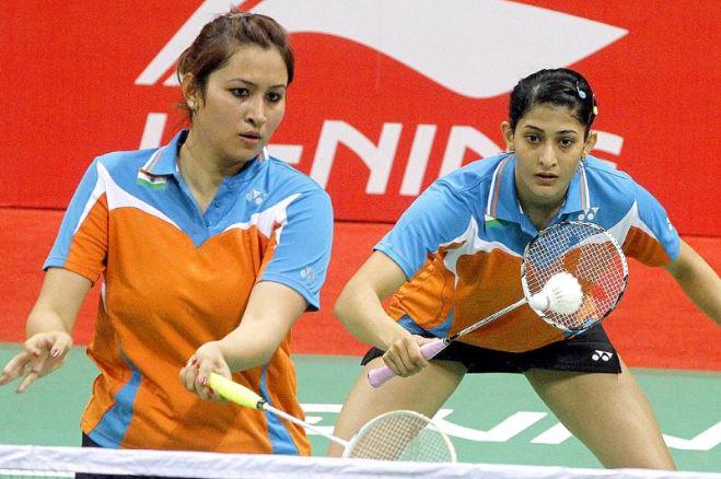 .<a href="/Guttajwala/">Gutta Jwala 💙</a>, <a href="/P9Ashwini/">Ashwini Ponnappa</a> win #CanadaOpen, first title since reuniting after 2012 Olympics read.ht/s4y