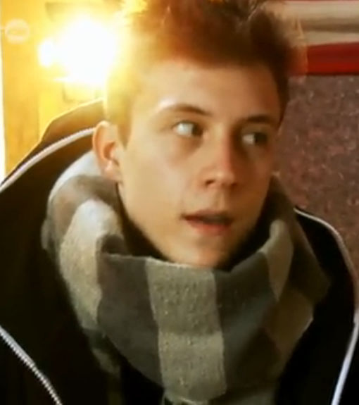 CdsAn00's tweet photo. Окей гугл. Где заказать шарфик, как у Лоика Нотте?
#LoicNottet #rapapab #ЛоикНотте #РАПАПАЗАХВАТИТМИР http://t.co/HUOu6tycgX