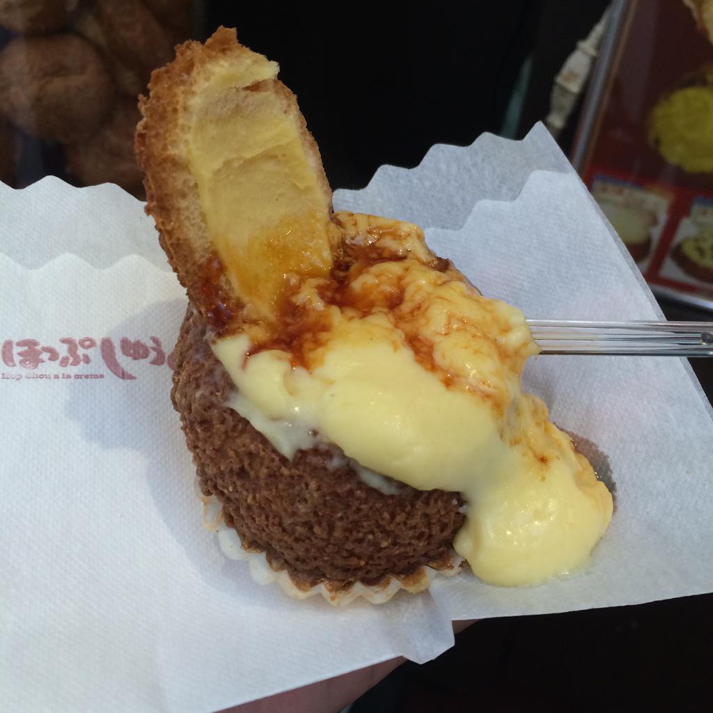 温かいとろけるシュークリーム 大阪 #ほっぷしゅー  #スイーツ #飯テロ