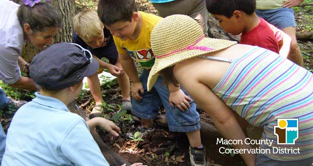 ReDecaturTweets's tweet image. Red, White, &amp;amp; Blue Hike: July 4 by Re:Decatur News bit.ly/1NpNqSd