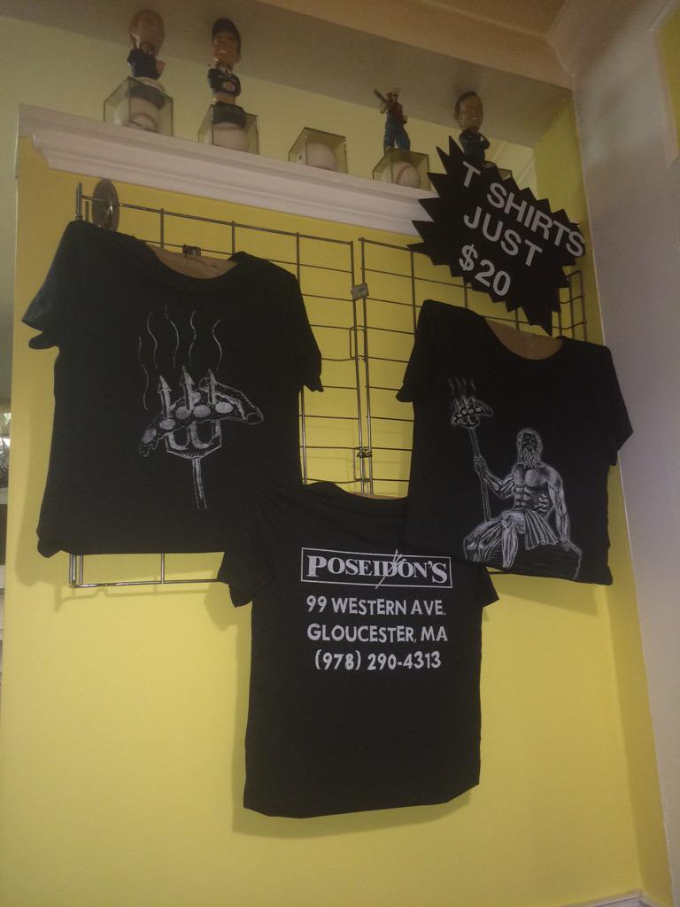 PoseidonsPizza's tweet photo. The fashion game will never be the same. http://t.co/ItOa0EpV28