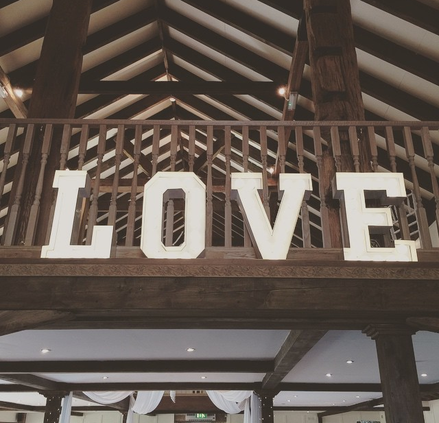 Old Brook Barn tweet media