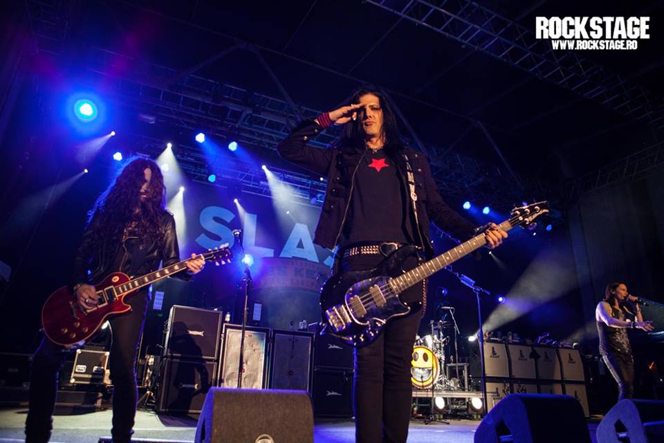 DEBBIE3636's tweet photo. Good Morning my followers!
@franksidoris and @todddammitkerns in Romania, yesterday! http://t.co/0F2E29Kn9O