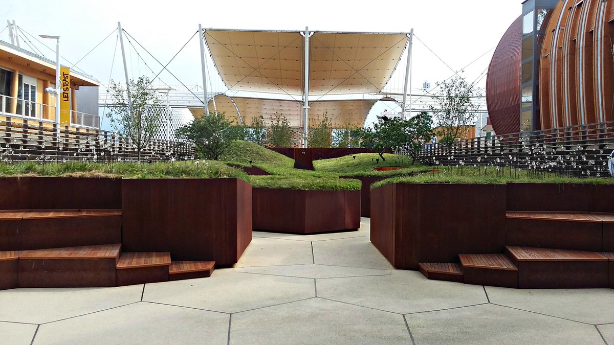 UKPavilion2025's tweet photo. Our #expo2015 #meadow has been cut to encourage new growth &amp; secure longer term food supply for pollinators/wildlife http://t.co/0sIOqefiOk