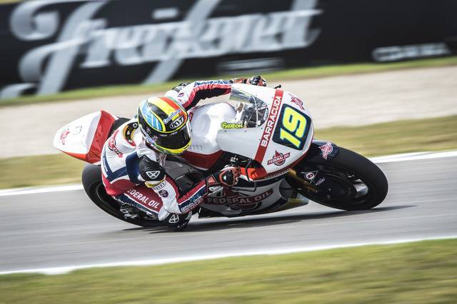 lulopdotcom's tweet image. #racing  Moto2 - Team Federal... #teamgresini #teamfederaloilgresini #moto2 ift.tt/1GUYUKV