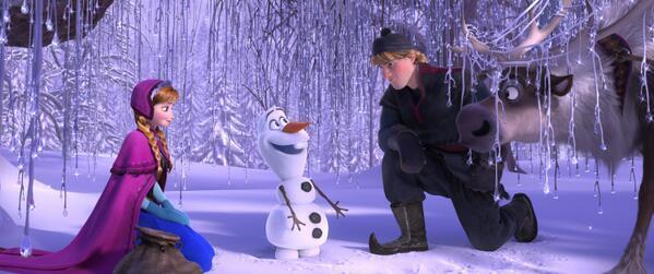 やあみんな

僕はオラフ

ギューッて抱きしめて  #アナと雪の女王好きならRT