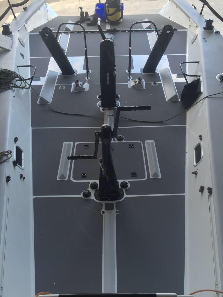 Farr40Komodo's tweet photo. @cougarIIracing we liked yours so much we thought we would follow your lead #deckgrip @SGCYachtRace http://t.co/jv3zrjIYIG