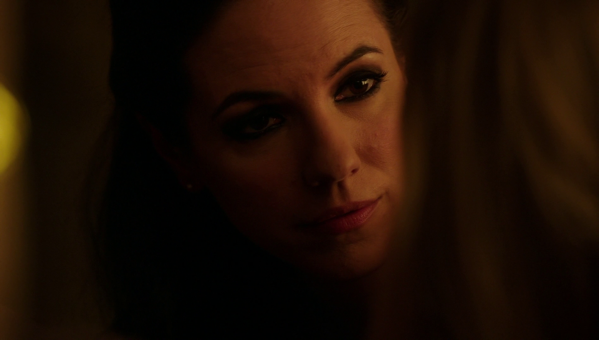 LostGirlQuotes's tweet photo. "I need to find a way to separate myself from him for good, so he can never hurt my real family again" #LostGirl http://t.co/PCcH1g6lCE