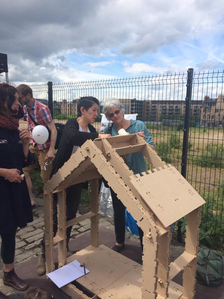 TheEDIGroup's tweet photo. #wikihouse @fountainbridgec @ReUnion_Ltd scale model being shown at Canal Festival ahead of building it in July http://t.co/ib2xxjjJzT