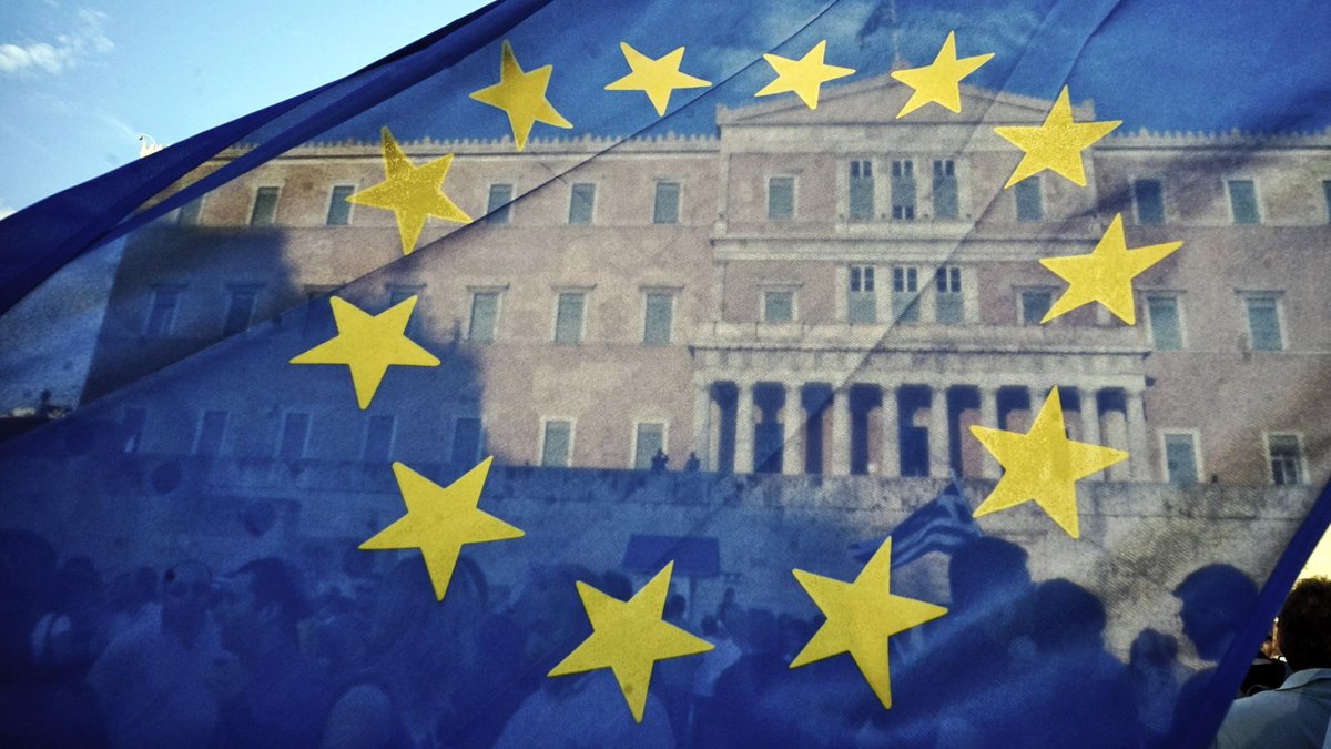 FT's tweet photo. Greece remains close to an exit from the euro. Follow our coverage here: http://t.co/JhYGBLyoGE #Grexit http://t.co/UVugvgEmWs
