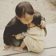 SonVesayet's tweet photo. Örnek:
Resim 1- Nepal Depremi
Resim 2- Japonya Savaşı
Resim 3- Burma Zulmü
Resım 4- Çin'de sorgu işkenceleri http://t.co/pPaoI08FKn