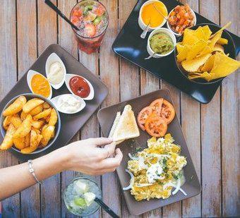 VenueSpot's tweet photo. Top 5 Tips for Planning a Summer Company Picnic: http://t.co/bJUAV8iBiw #companyparty #summerparty #eventprofs http://t.co/mcu6F9Z5cJ