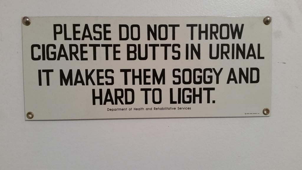 _Tyler_Lewis's tweet photo. Ha! 😂😂😂 http://t.co/MTzAC3QH1i