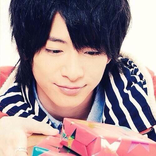 mmjmjat's tweet photo. ちぃの誕生日までに1130RTめざします！
まだ一回も成功したことなくて…
ぴったりで止めてくださると嬉しいです！(*´艸`*)
#とびっこは全員フォロー
#スルー禁止!!!!!!!
#Hey! Say! JUMP
※拾い画 http://t.co/0mIdJWmL3T