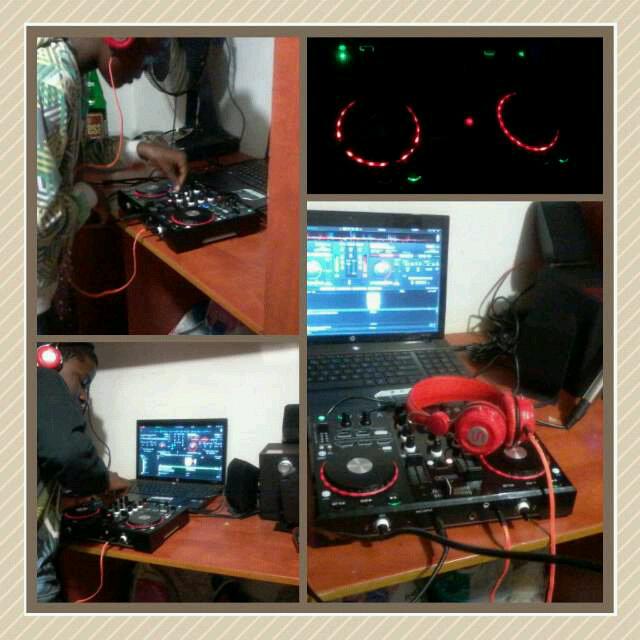 Macxin_deep's tweet image. @tylerdoingshit  am #doingshit #spicingup Monday &quot;ma small dj set&quot;