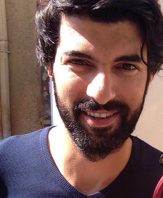 doganesss's tweet photo. Bugünden #KaraParaAşk #EnginAkyürek http://t.co/HhNxKelCVY